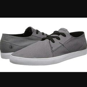 NWT Men’s Volcom Lo Fi Gray Skate Shoes Lace Up Canvas Sneaker 10 New